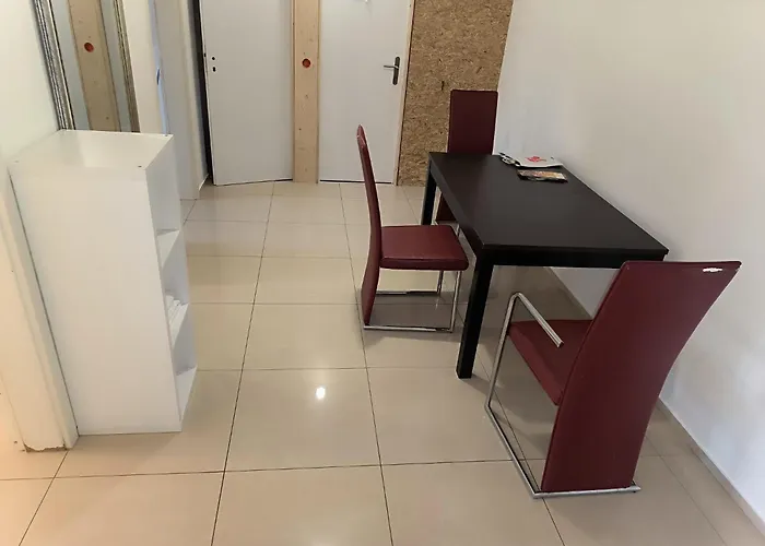 Dietzenbach, Frankfurt Am Main, Rhein-main, Offenbach Am Main Ubytování v soukromí *